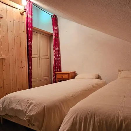 55m2 Duplex Apartment, Close To Thermes And Gondola Daire