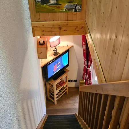 55m2 Duplex Apartment, Close To Thermes And Gondola Daire Brides-les-Bains