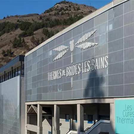 55m2 Duplex Apartment, Close To Thermes And Gondola